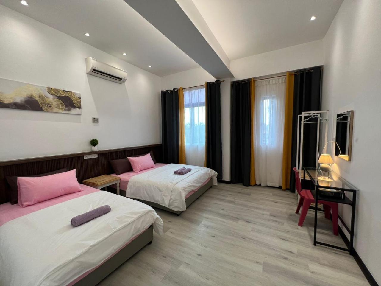 One Point Inn King Centre Kuching Bagian luar foto