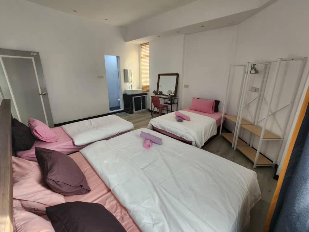 One Point Inn King Centre Kuching Bagian luar foto